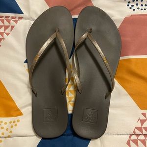 Women’s Reef Flip Flops
